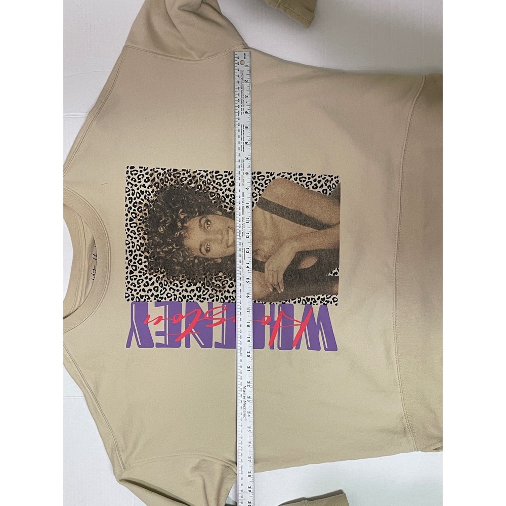 Whitney Houston Sweatshirt XL Graphic Crewneck Oversized Beige - Picture 10 of 17